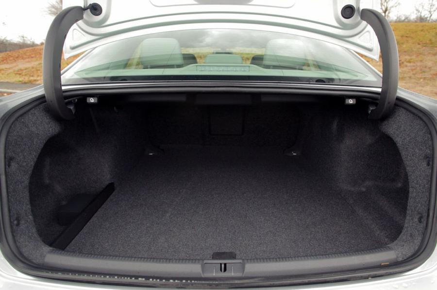  Volkswagen Passat 2.5L SEL Premium 2012 года  (фото 8 из 36)
